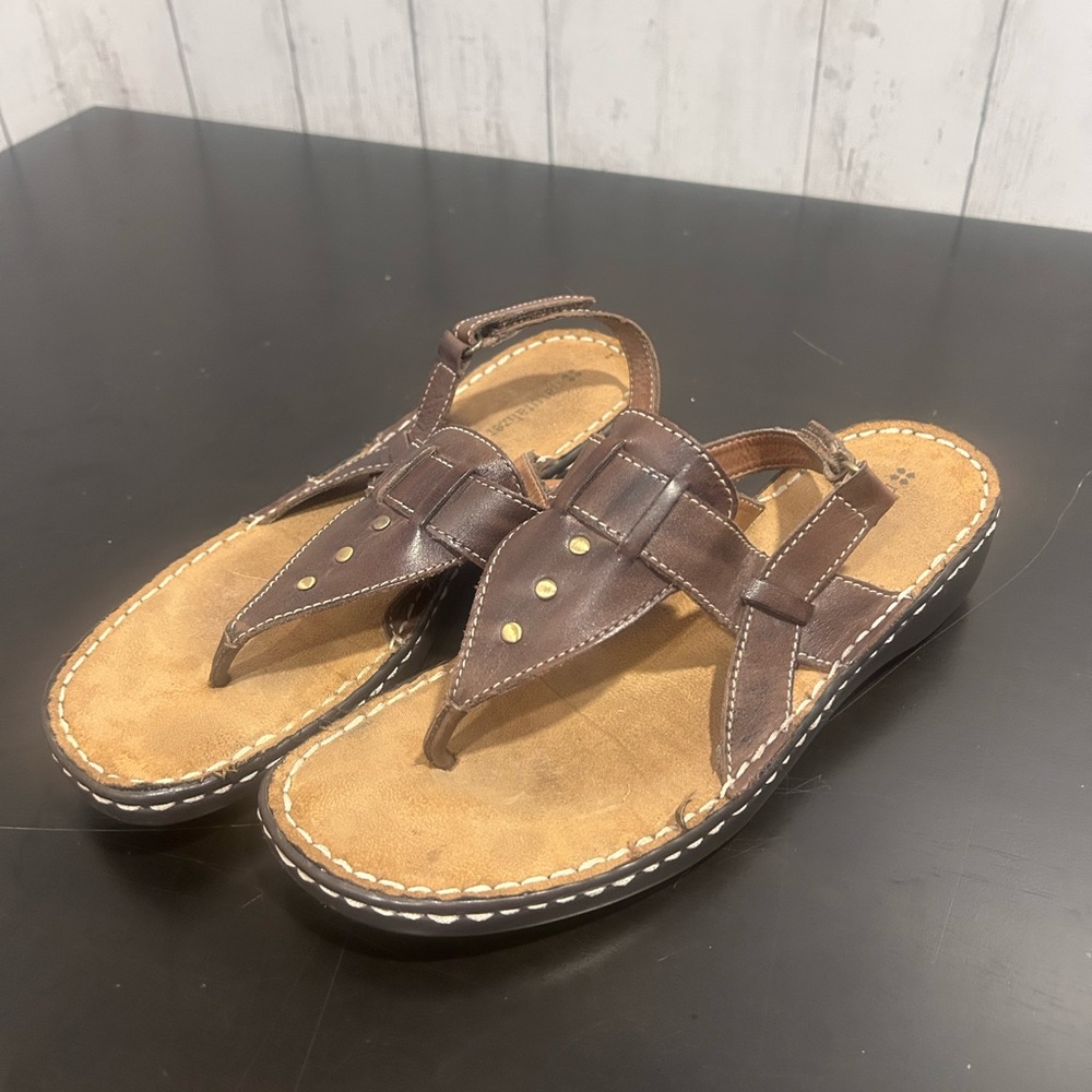 Naturalizer Brown Leather Thong Sandals | Slingback Comfort | Size 8.5M Ladies